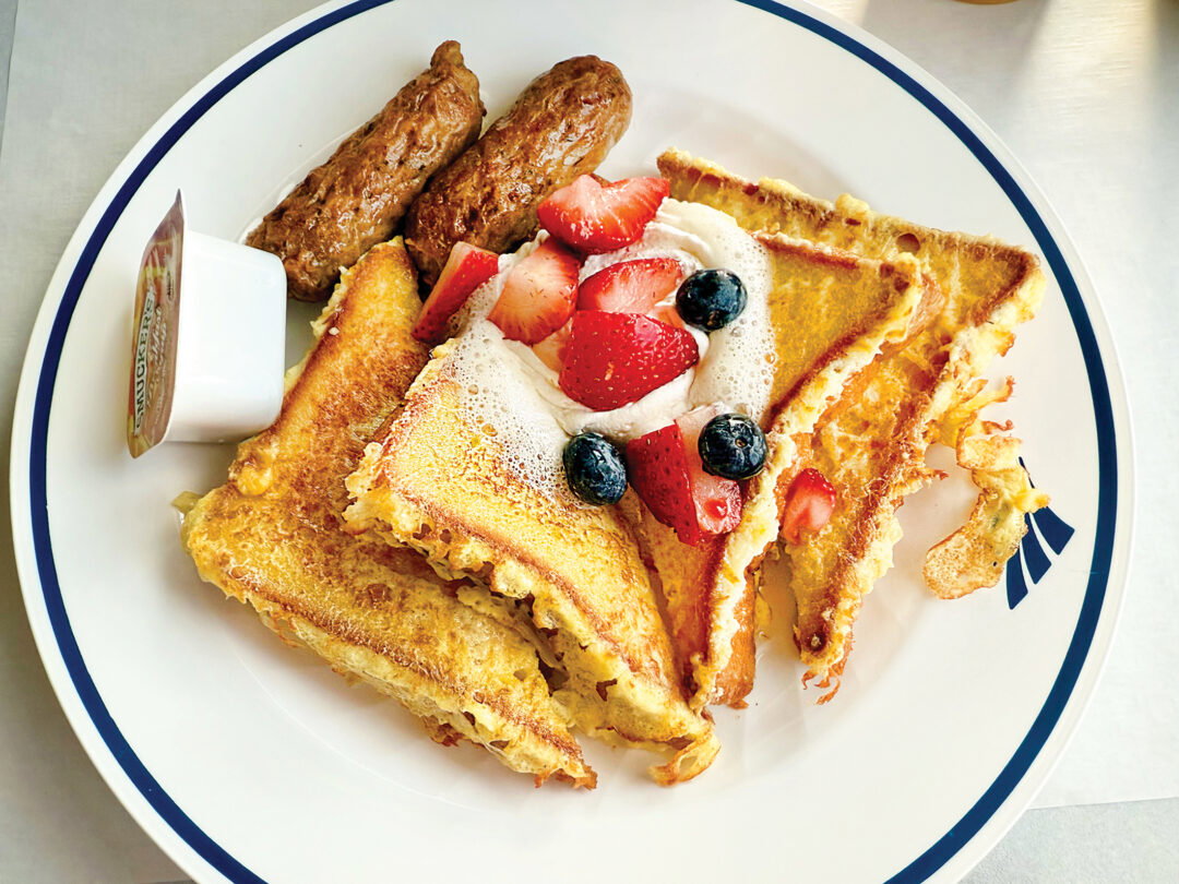 A plate of French toast aboard the Sunset Limited train.