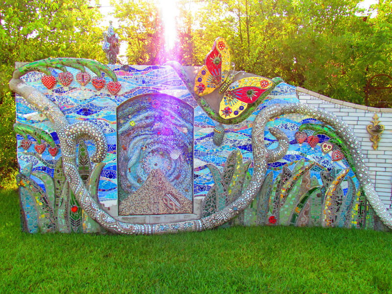 Memory wall at smither park 1 n3avgd