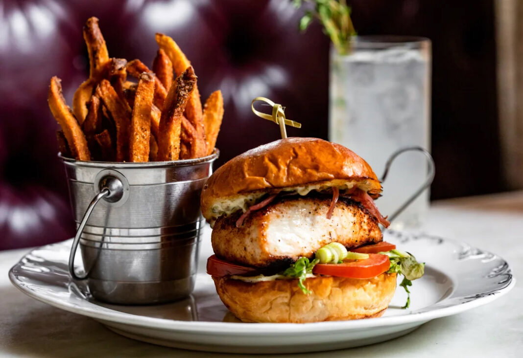 Where Houston Eats After Dark Where Houston Eats After Dark