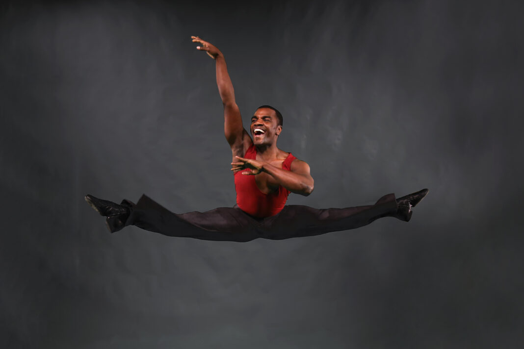 <em>A Chorus Line</em> Assembles Once More <em>A Chorus Line</em> Assembles Once More