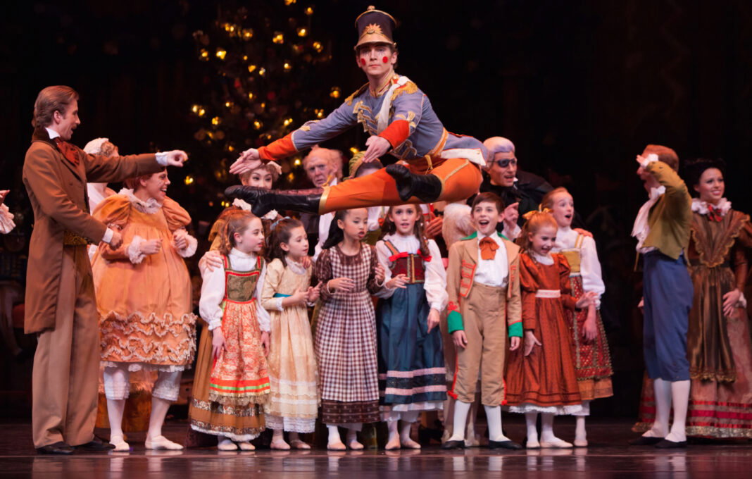 Top Things to Do This Weekend: Nov. 27-29 Top Things to Do This Weekend: Nov. 27-29
