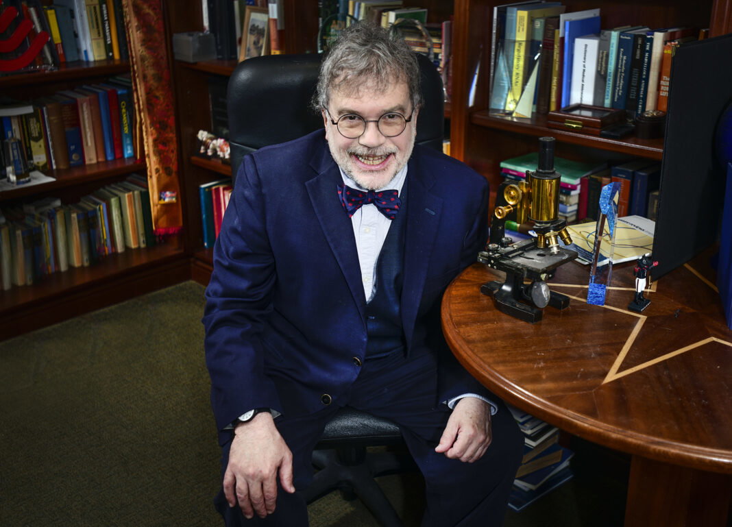 Dr. Peter Hotez’s Fight for Vaccines Is Not Just in the Lab Dr. Peter Hotez’s Fight for Vaccines Is Not Just in the Lab