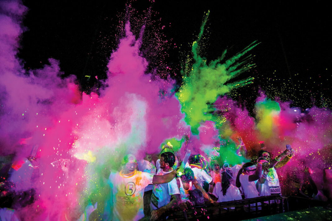 Recapture Your Youth at the Blacklight Run Recapture Your Youth at the Blacklight Run
