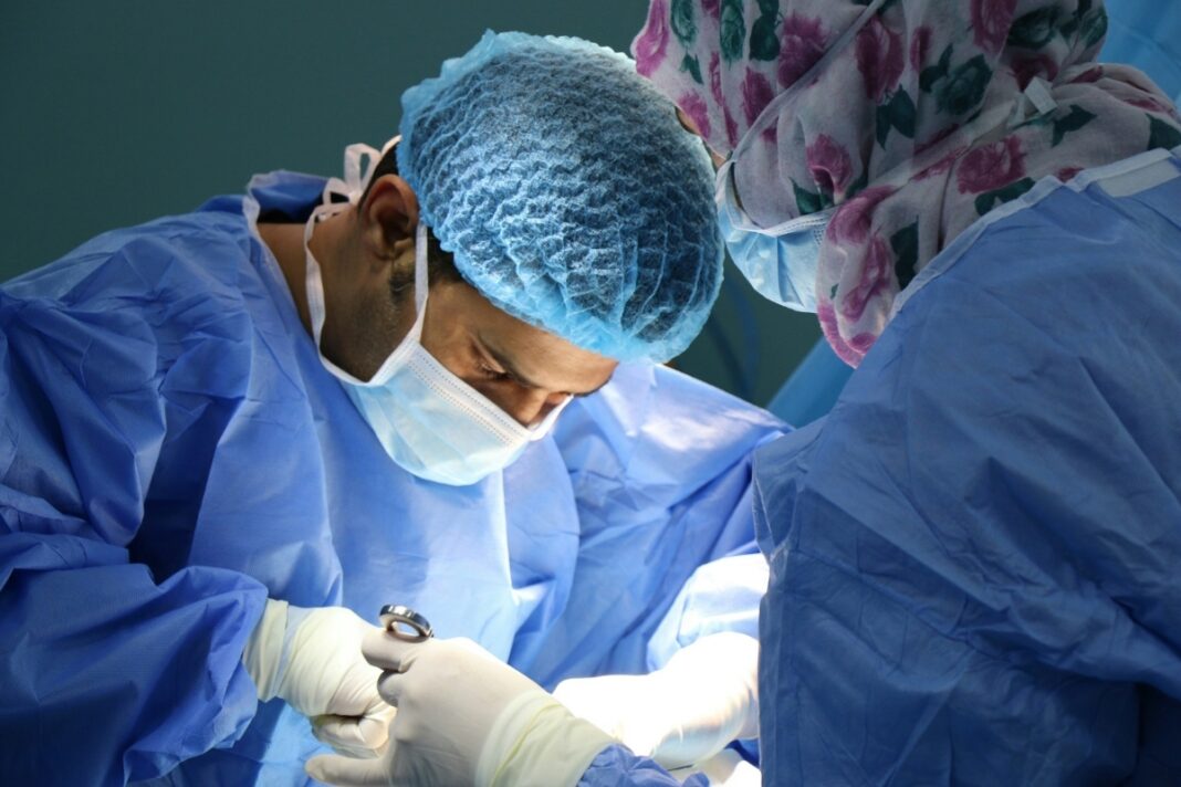 Expert Care: Houston’s Top Orthopedic Surgeons for ACL Tears Expert Care: Houston’s Top Orthopedic Surgeons for ACL Tears