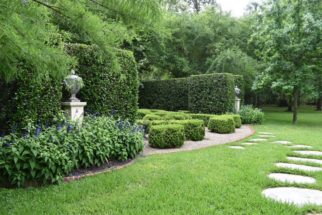 Houston Backyards Are Getting a Rethink—and Function Is Leading the Way Houston Backyards Are Getting a Rethink—and Function Is Leading the Way