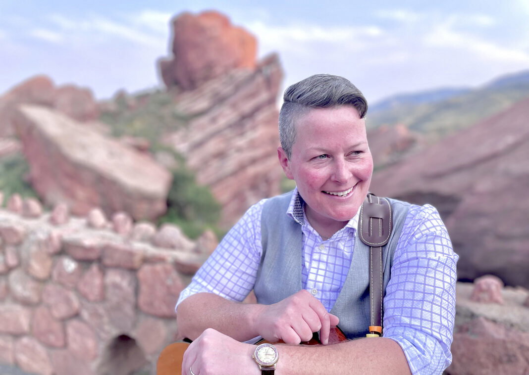 Houston Folk Singer Sarah Golden Is Not Getting Any Quieter Houston Folk Singer Sarah Golden Is Not Getting Any Quieter