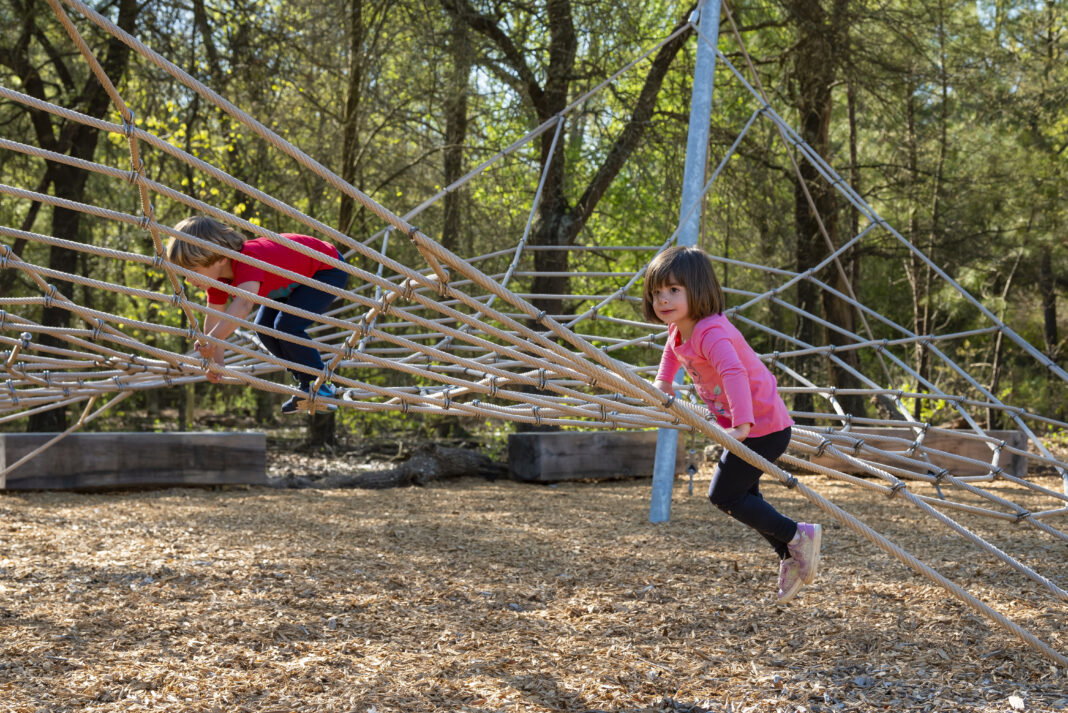 Houston Arboretum’s Playscape Awaits Houston Arboretum’s Playscape Awaits
