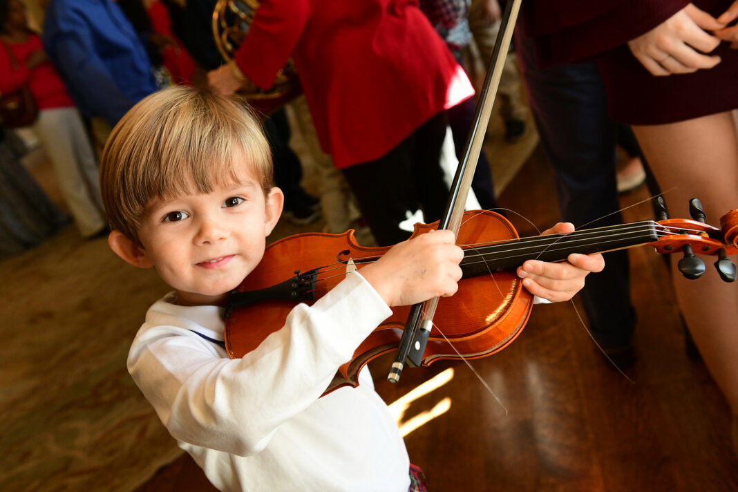 While Kids Enjoy a Magical Musical Morning, Their Parents Raise $56,000 for Houston Symphony Programs While Kids Enjoy a Magical Musical Morning, Their Parents Raise $56,000 for Houston Symphony Programs