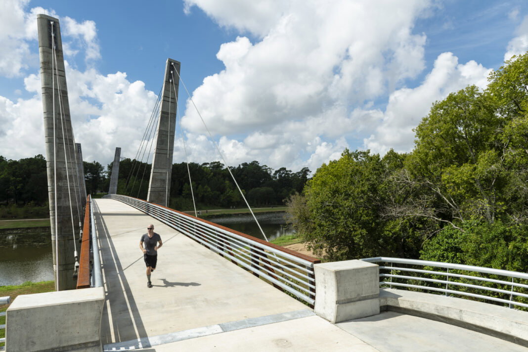 Why Houston’s Bayou Greenways Are Ideal Marathon Training Grounds Why Houston’s Bayou Greenways Are Ideal Marathon Training Grounds