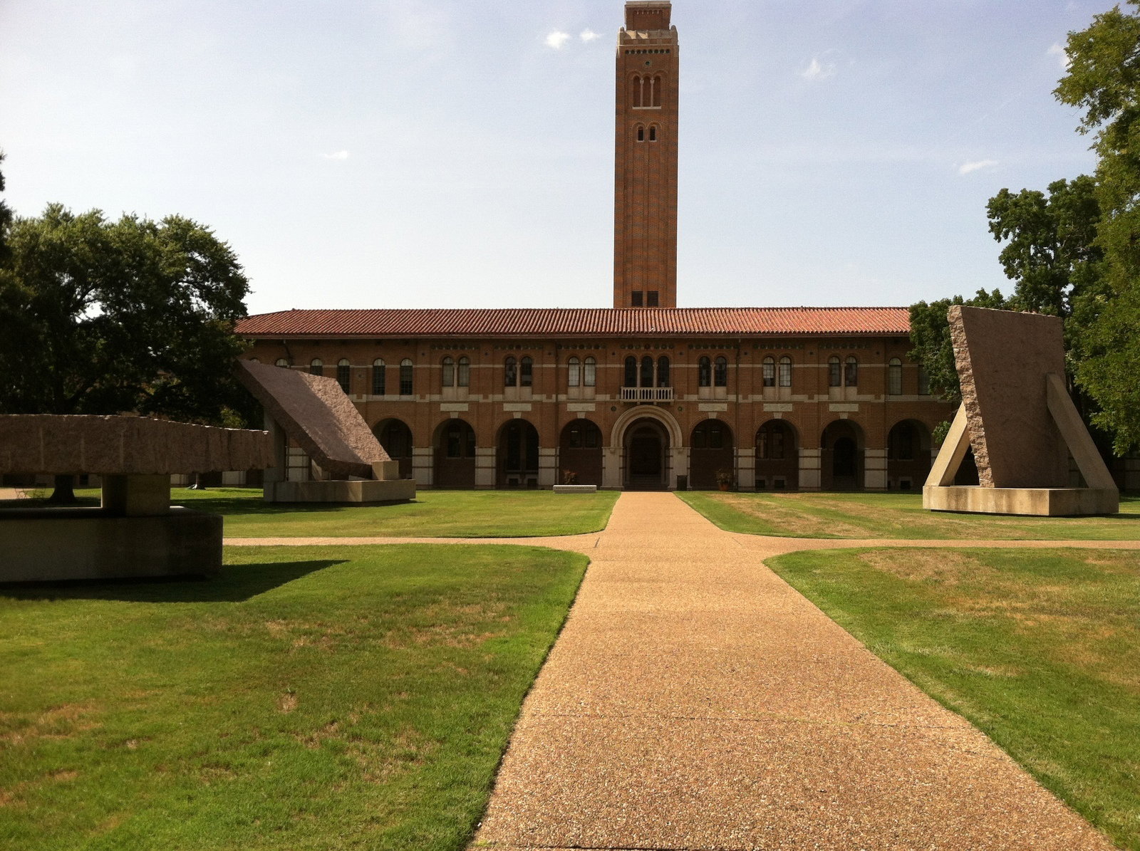 Rice University, Engineering Quad
