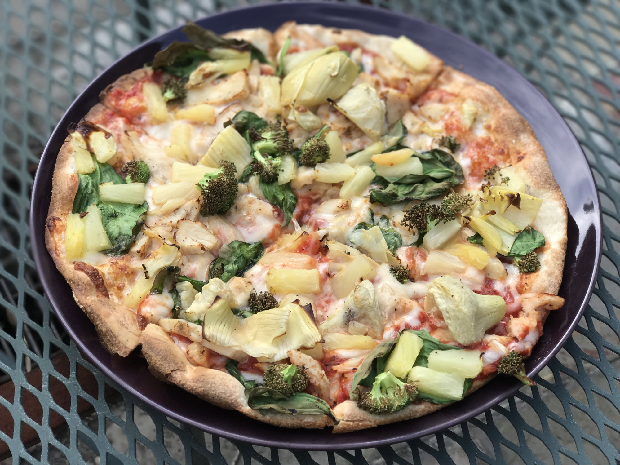 La Fresca Pizza Is Our Latest Guilty Pleasure La Fresca Pizza Is Our Latest Guilty Pleasure