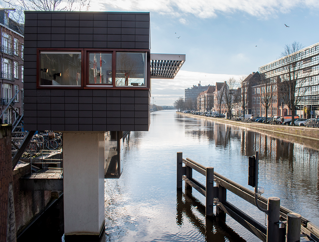 You Can Stay in a Bridge House in Amsterdam You Can Stay in a Bridge House in Amsterdam