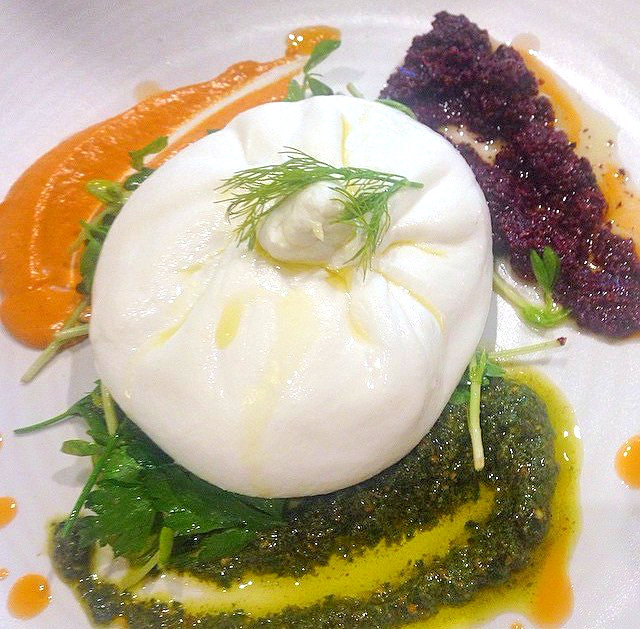 Star Ingredient of the Season: Burrata Star Ingredient of the Season: Burrata