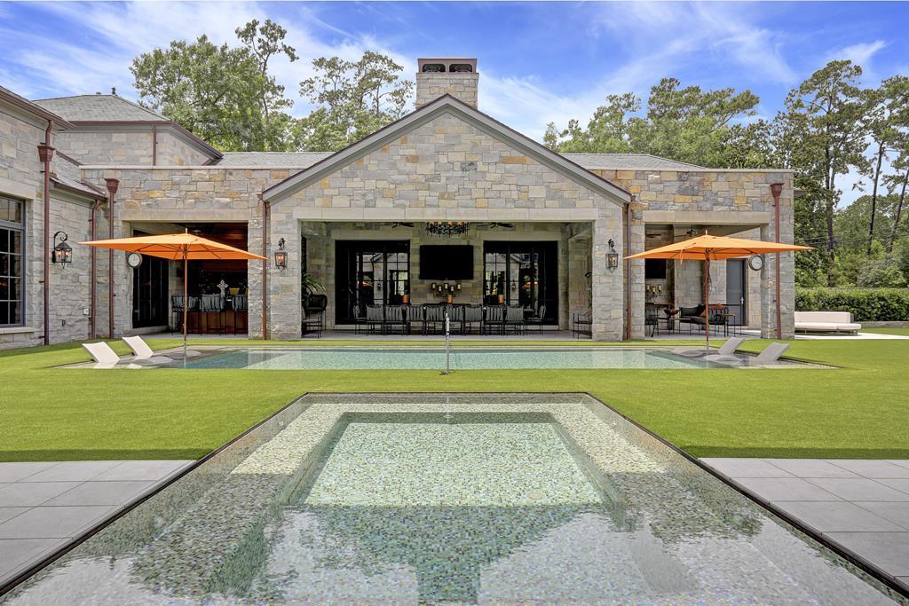 It makes sense that the most expensive home sold this year is on Buckingham Drive, as this 6-bedroom, 16,000-square-foot mansion in Bayou Woods is fit for a queen, with state-of-the-art mart house technology, a quarry's worth of marble and an award-winning glass-edge pool.